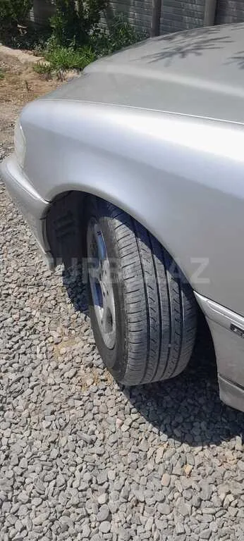 Mercedes C 200 — foto 4/4