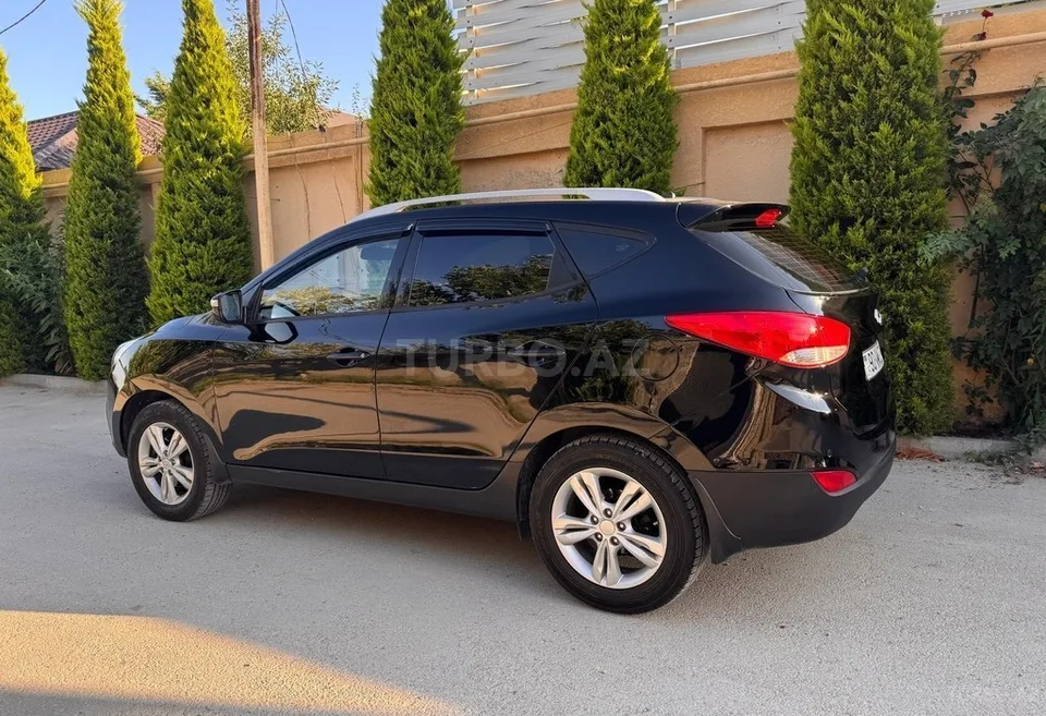 Hyundai ix35 — foto 3/4