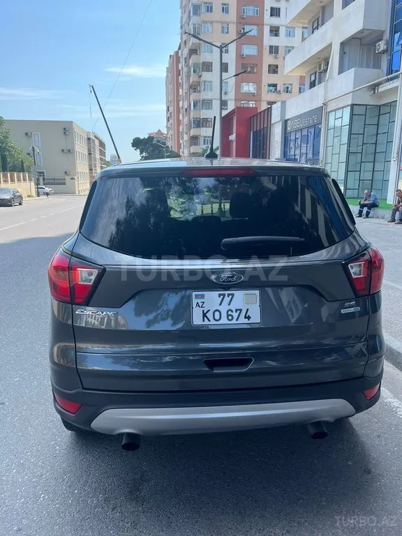 Ford Escape — foto 3/4