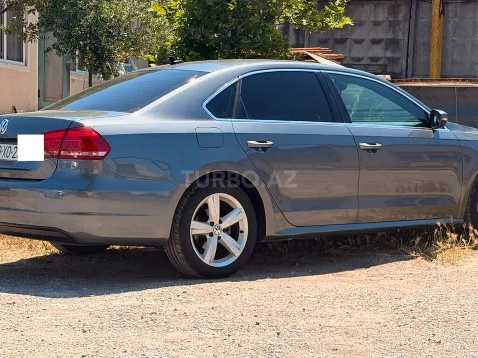 Volkswagen Passat — foto 2/4
