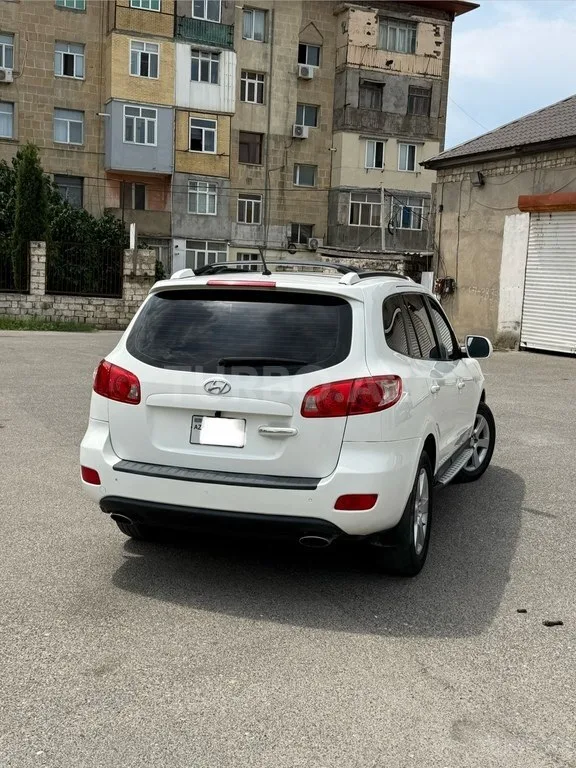 Hyundai Santa Fe — foto 2/4