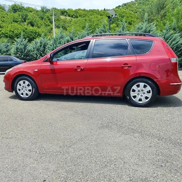 Hyundai i30 — foto 4/4