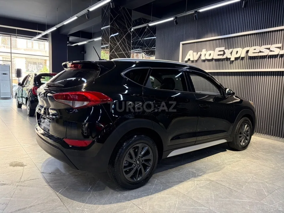 Hyundai Tucson — foto 2/4