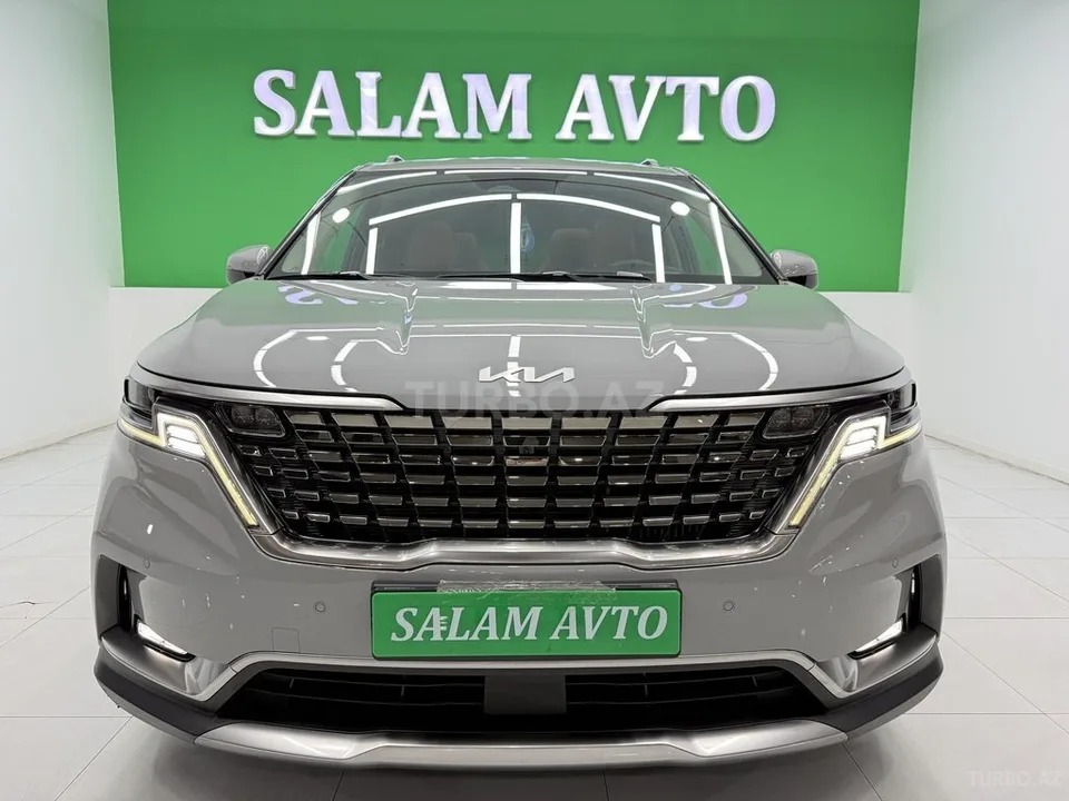 Kia Carnival — foto 3/4