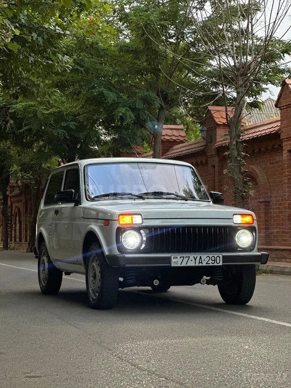 LADA (VAZ) Niva — foto 2/4