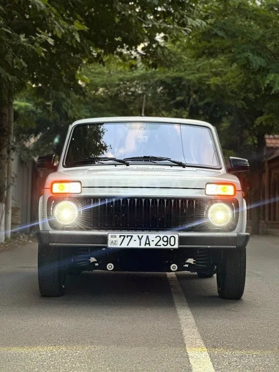 LADA (VAZ) Niva — foto 3/4