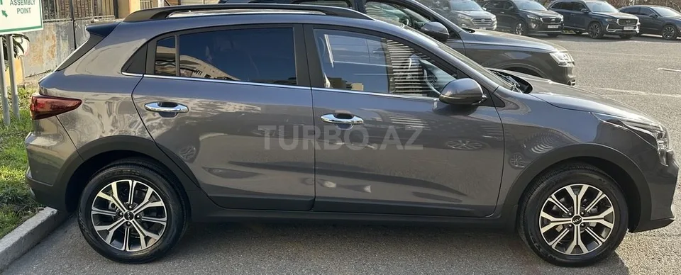 Kia Rio X-Line — foto 4/4