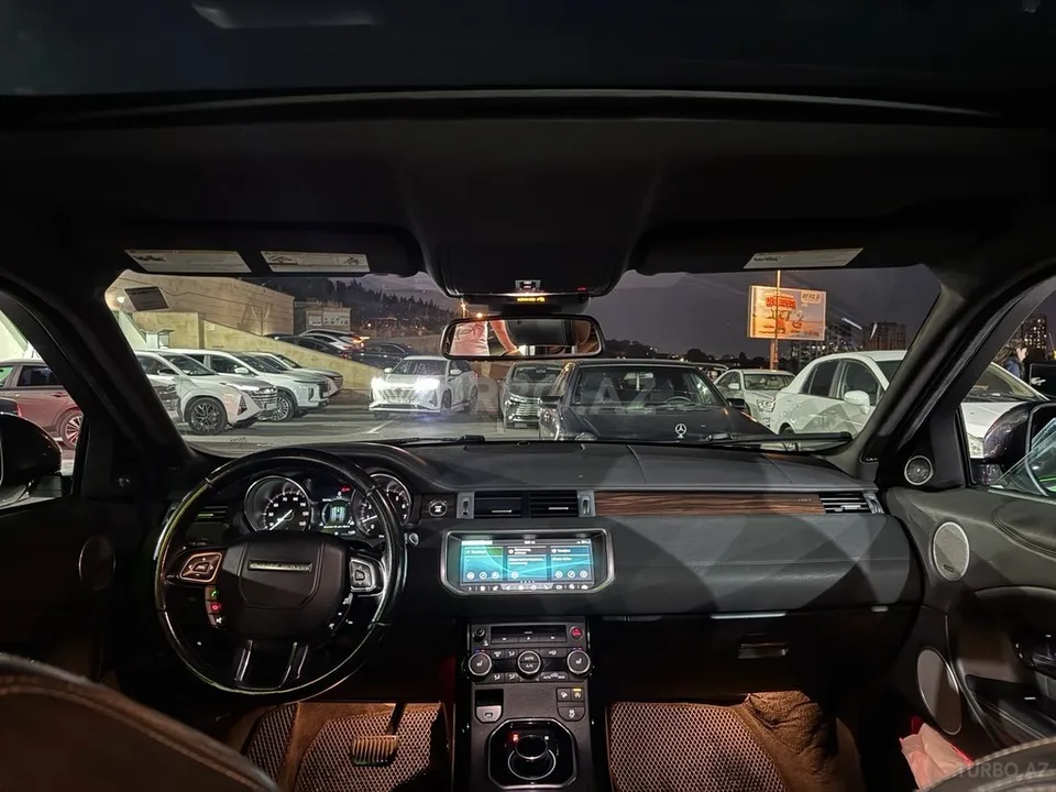 Land Rover RR Evoque — foto 3/4