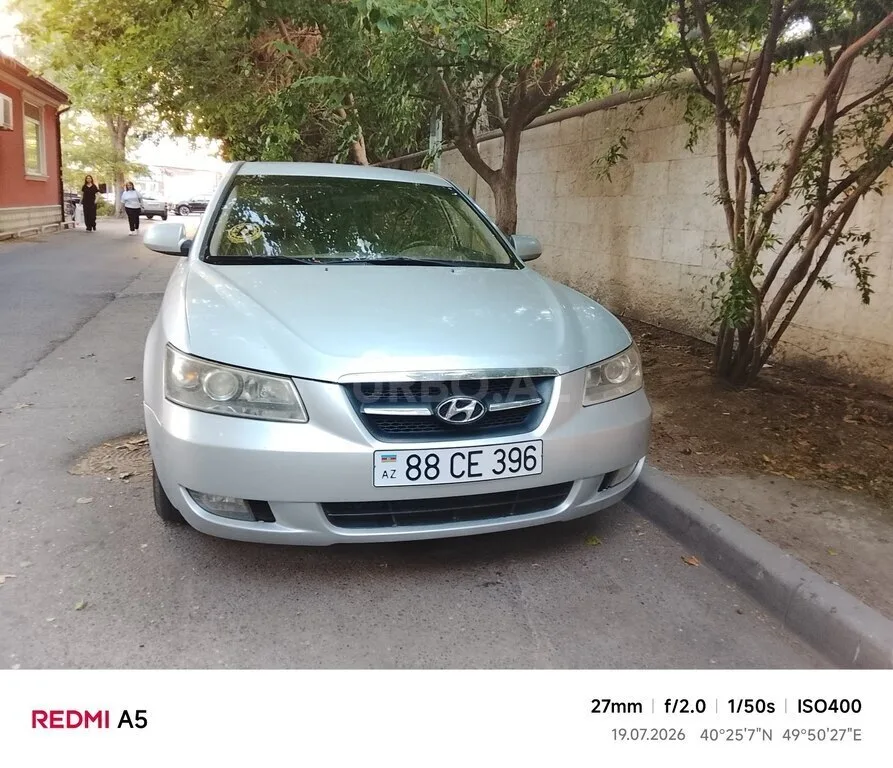 Hyundai Sonata — foto 1/4