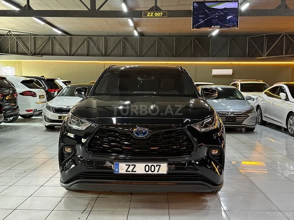 Toyota Highlander — foto 2/4