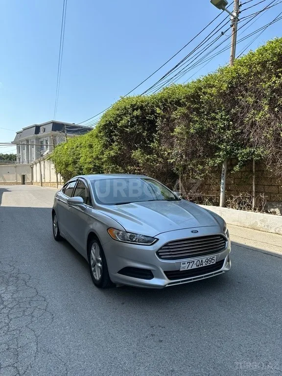Ford Fusion (North America) — foto 3/4