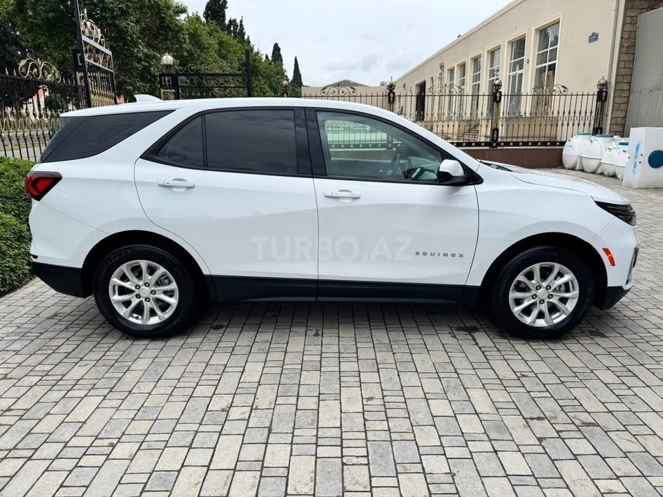 Chevrolet Equinox — foto 3/4