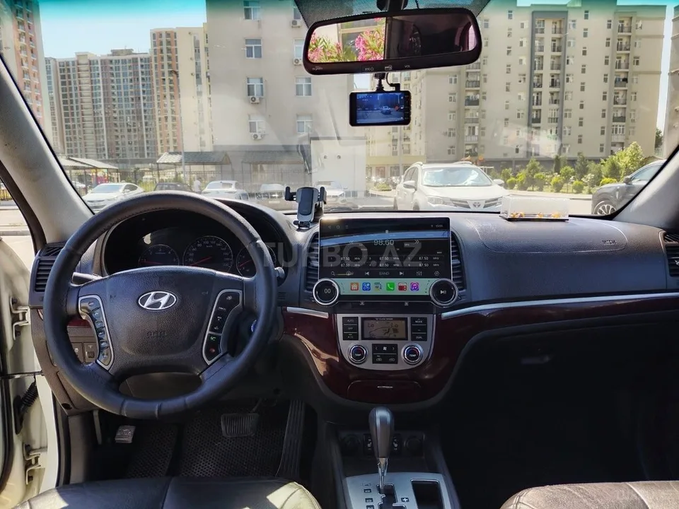 Hyundai Santa Fe — фото 3/4