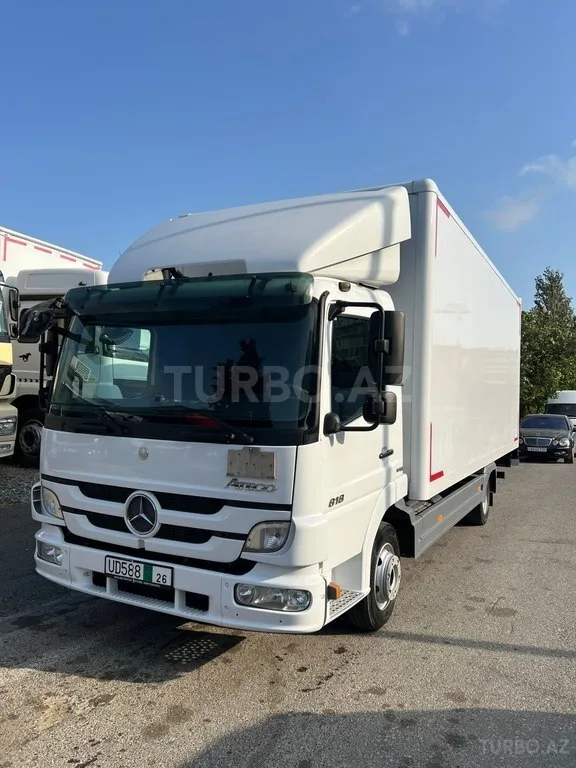 Mercedes Atego 818 — foto 1/4