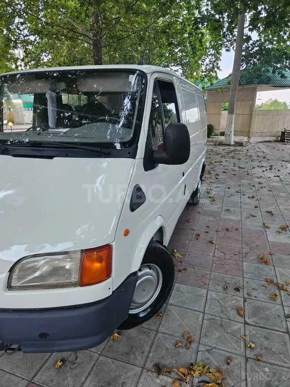 Ford Transit — foto 4/4