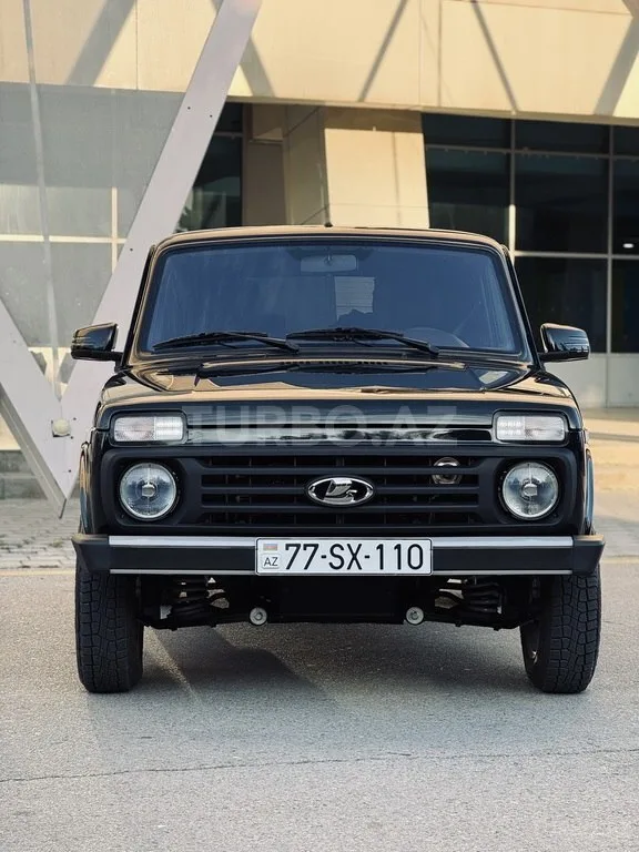 LADA (VAZ) Niva — foto 1/4