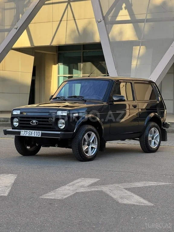 LADA (VAZ) Niva — foto 3/4