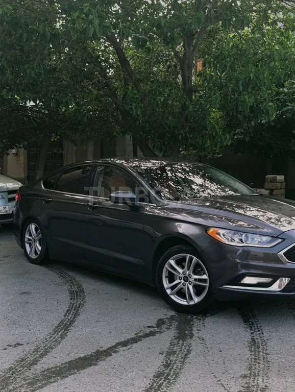 Ford Fusion (North America) — foto 2/4
