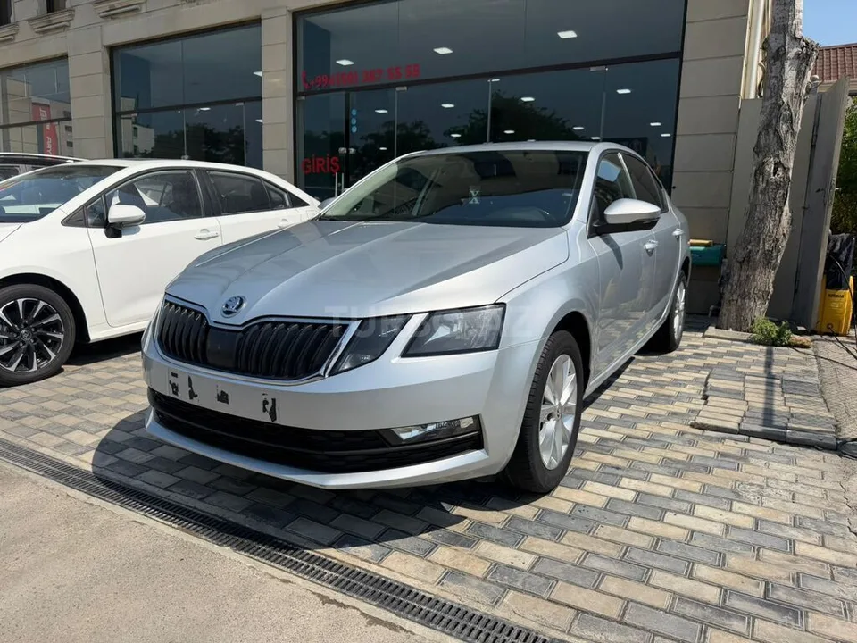 Skoda Octavia — foto 3/4