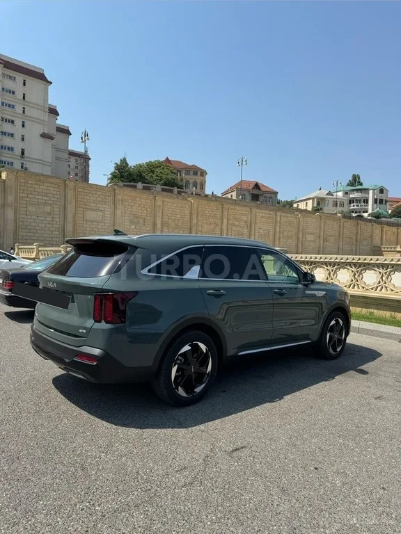 Kia Sorento — foto 2/4