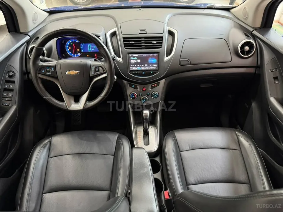 Chevrolet Trax — foto 3/4
