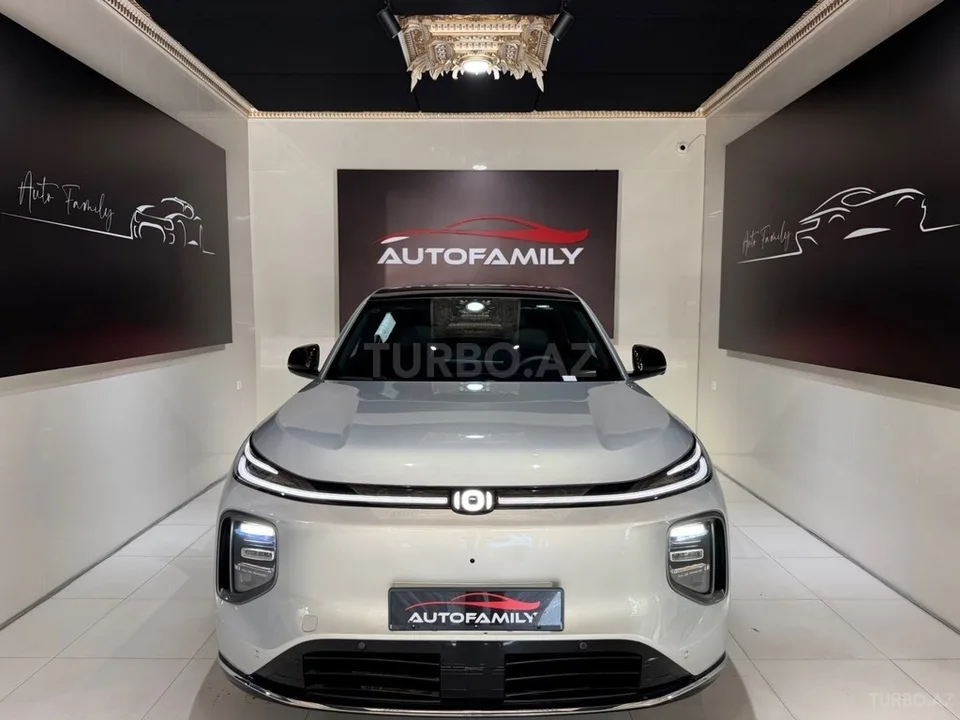 Changan Qiyuan Q07 — foto 2/4