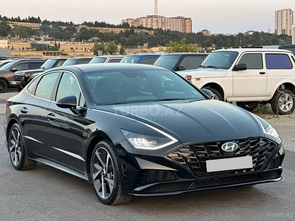 Hyundai Sonata — foto 1/4
