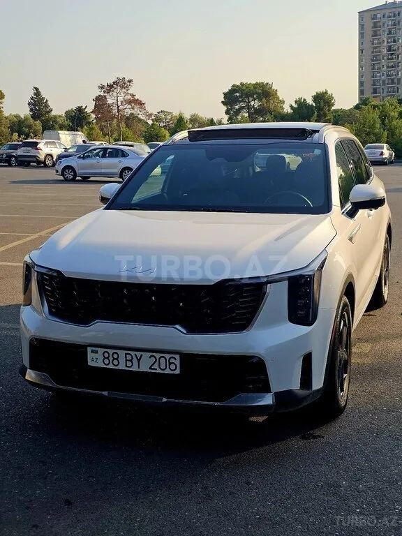Kia Sorento — фото 1/4
