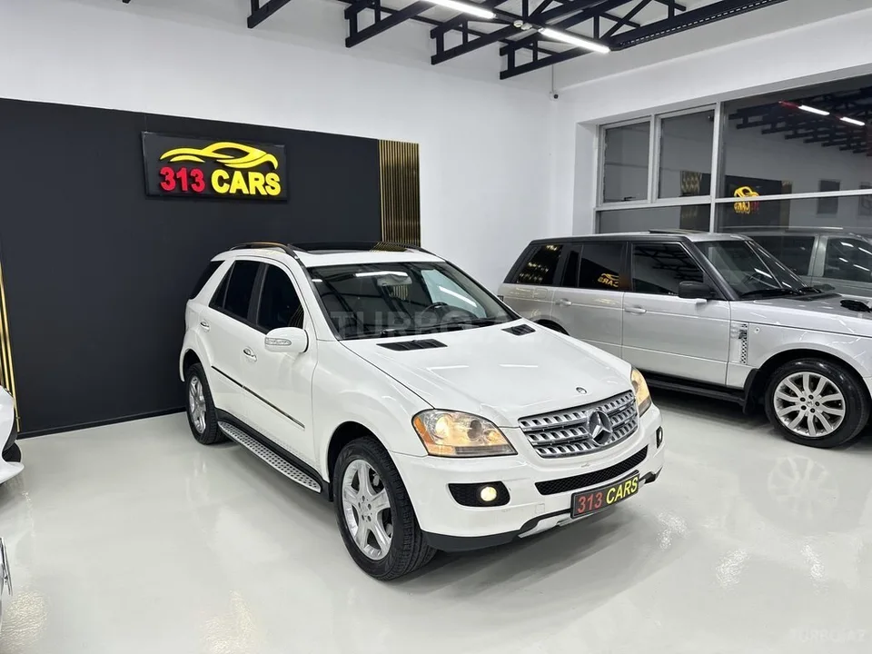 Mercedes ML 350 4MATIC — foto 1/4