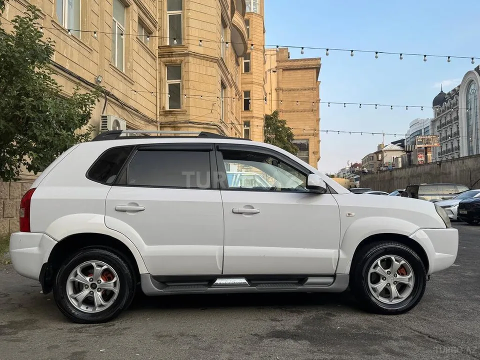 Hyundai Tucson — foto 2/4