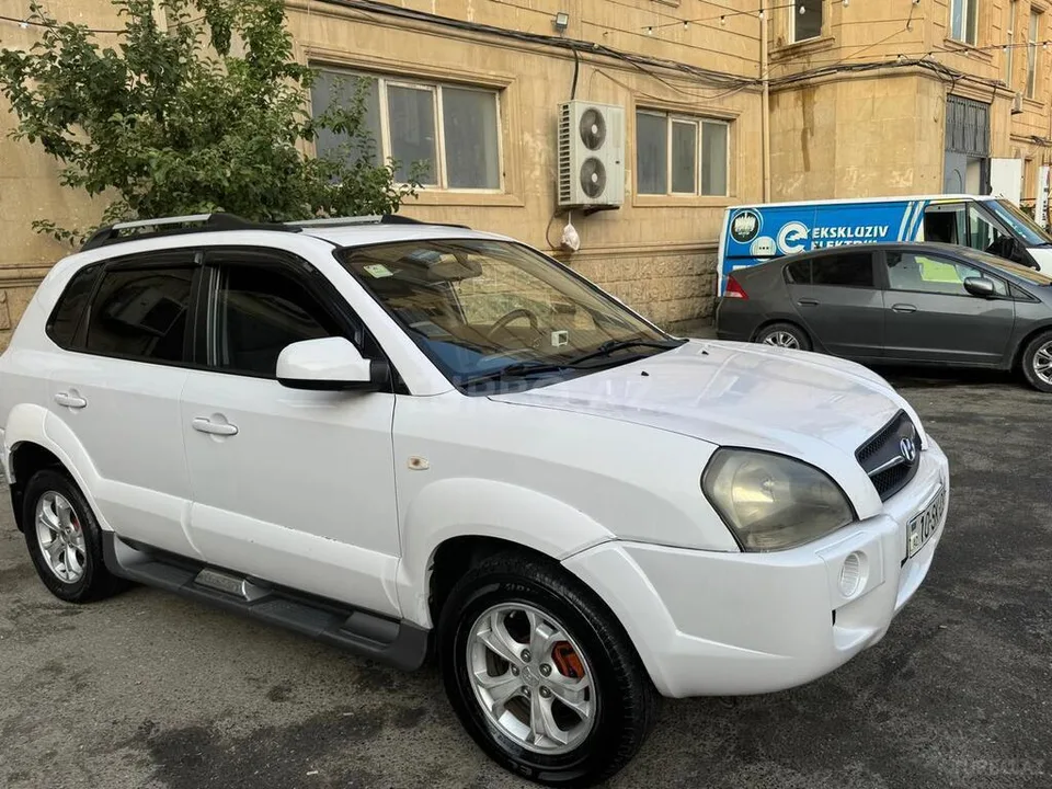 Hyundai Tucson — foto 3/4