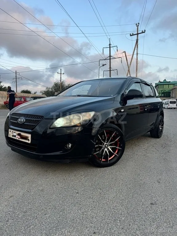 Kia Ceed — foto 3/4