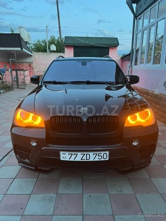 BMW X5 — foto 2/4
