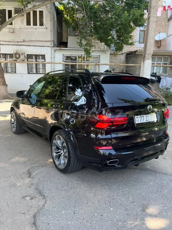 BMW X5 — foto 3/4