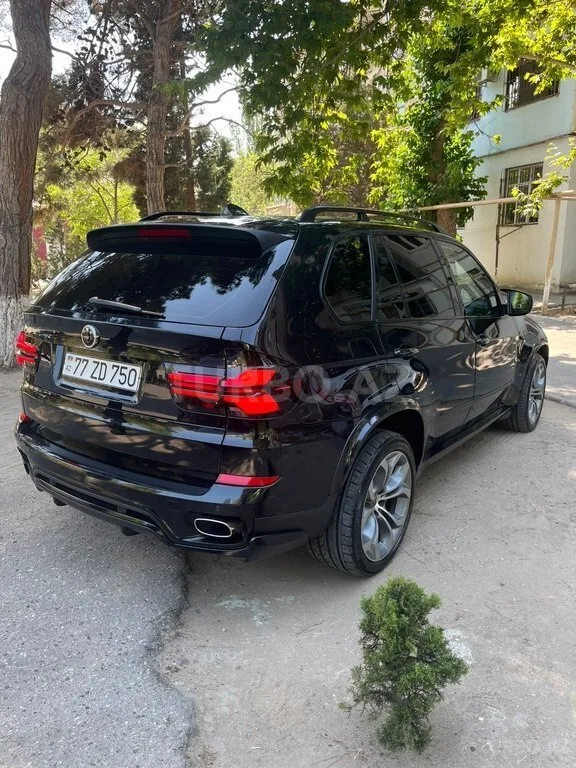 BMW X5 — foto 4/4