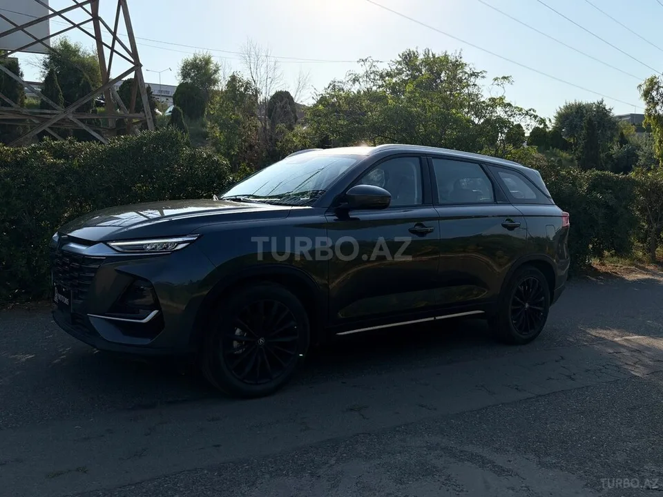 Changan CS 75 Pro — foto 2/4