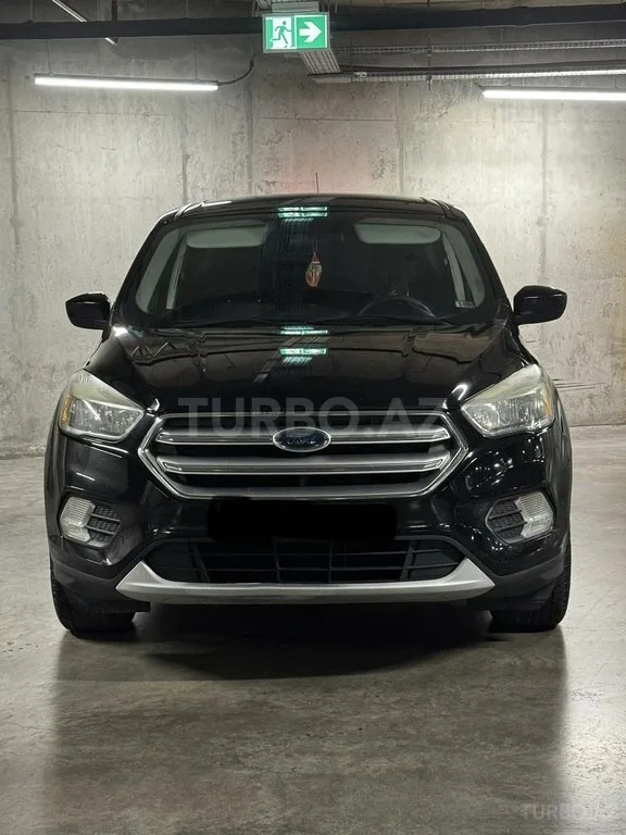 Ford Escape — foto 2/4