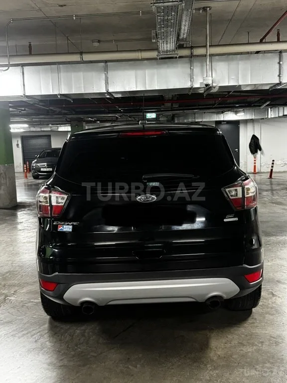 Ford Escape — foto 3/4