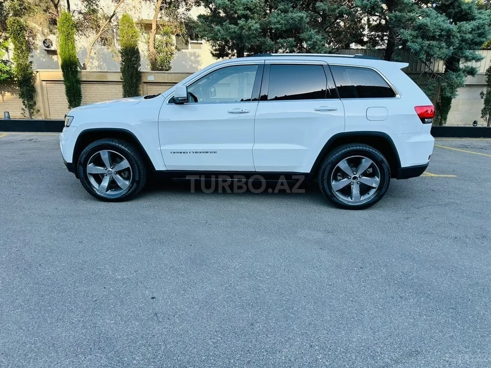 Jeep Grand Cherokee — foto 3/4