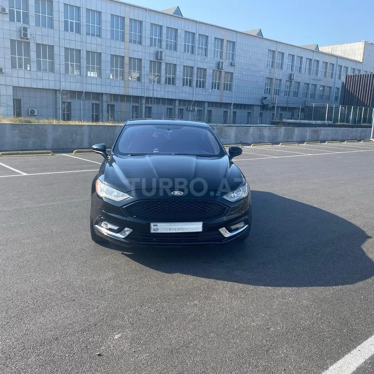 Ford Fusion (North America) — foto 3/4