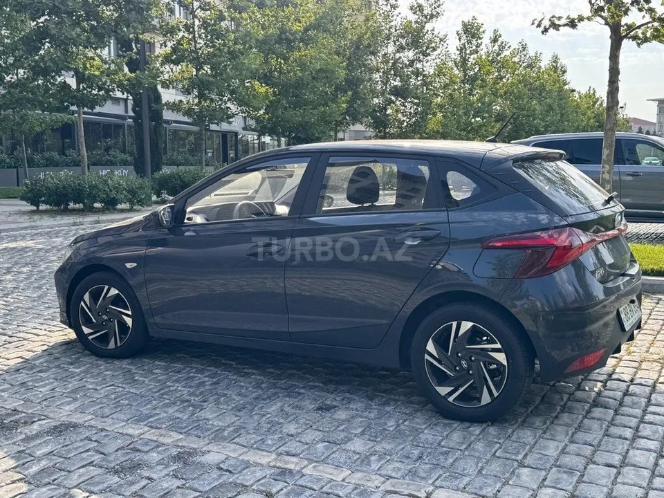 Hyundai i20 — foto 3/4