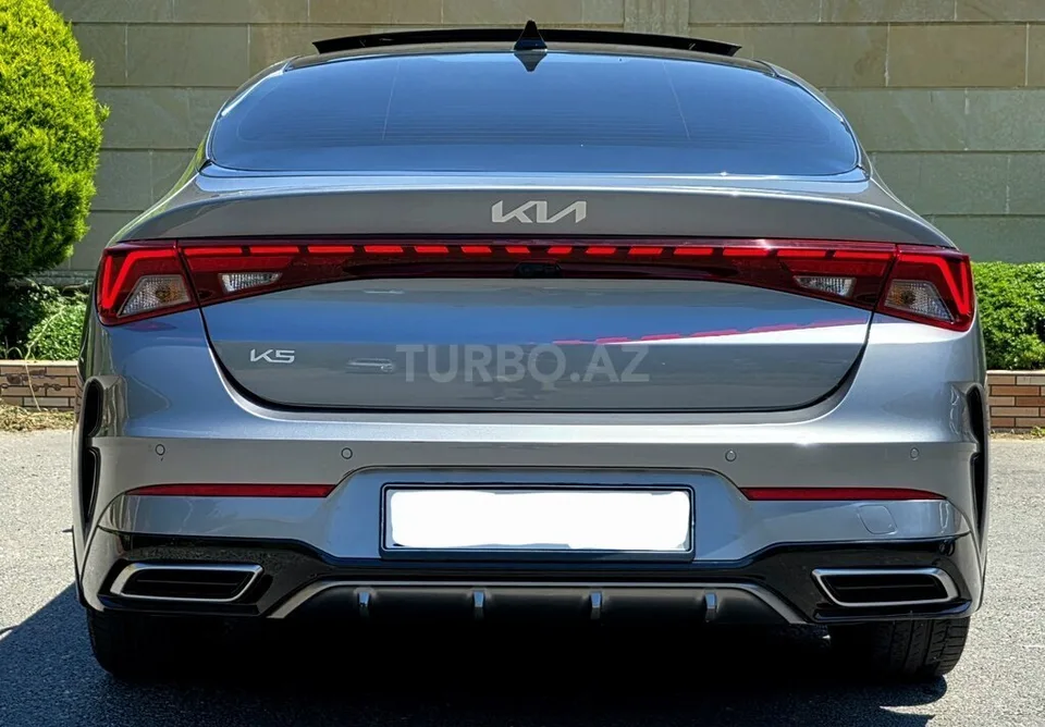 Kia K5 — foto 3/4