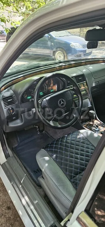 Mercedes C 230 — foto 4/4