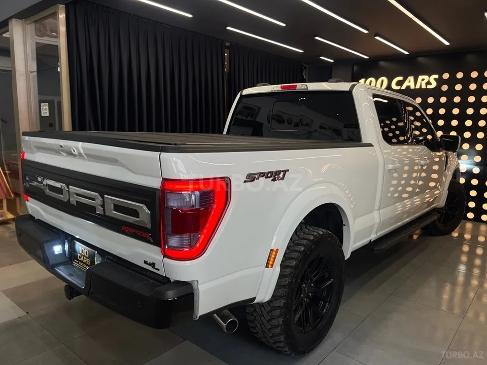 Ford F-150 — foto 4/4