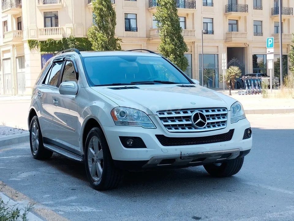Mercedes ML 350 4MATIC — foto 2/4
