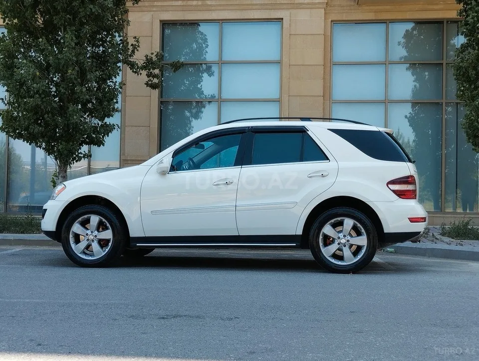 Mercedes ML 350 4MATIC — foto 4/4