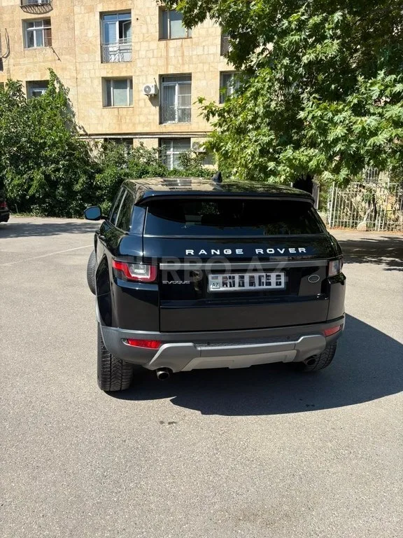 Land Rover RR Evoque — foto 3/4