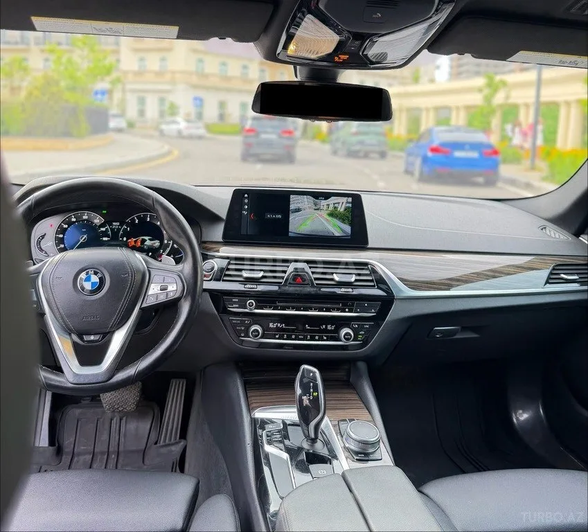 BMW 530 — foto 3/4