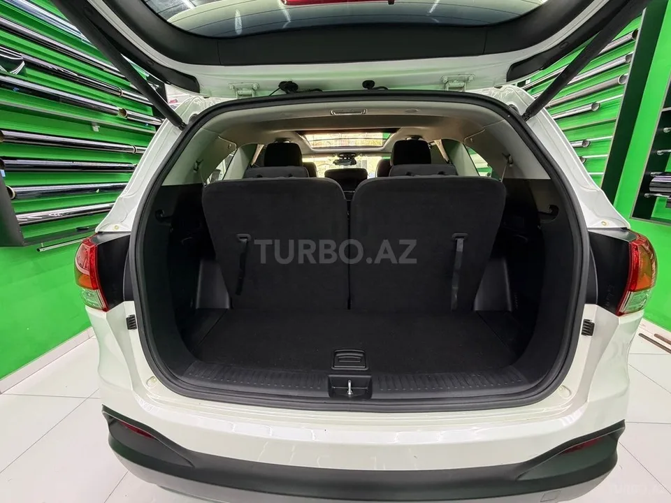 Kia Sorento — foto 4/4