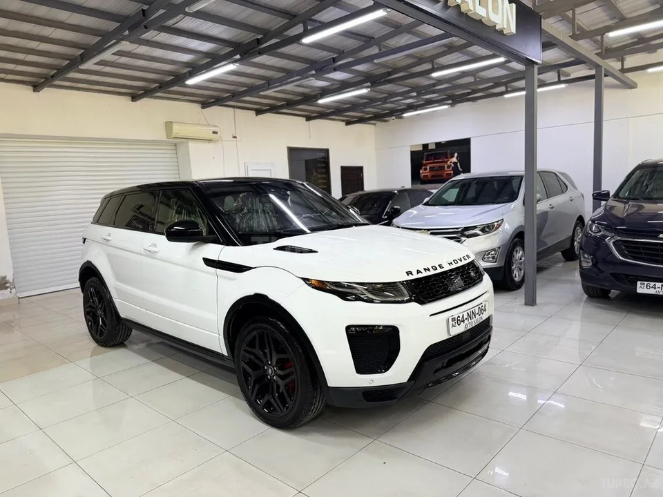 Land Rover RR Evoque — foto 3/4